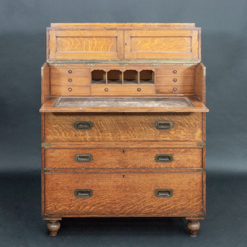 Oak Campaign Chest