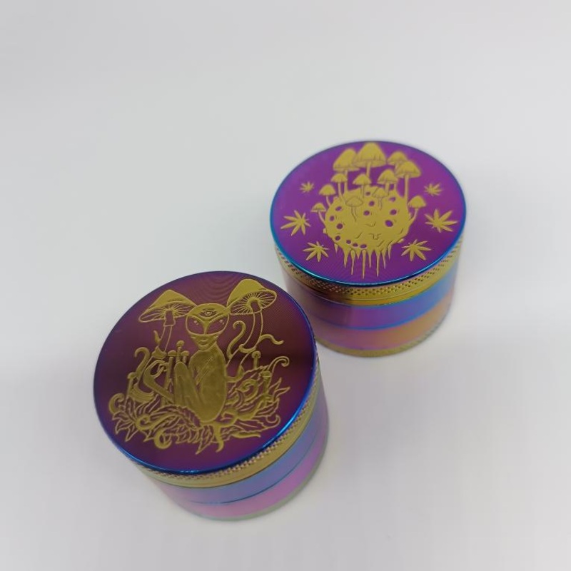 ‘Alien & Shrooms’ Oil Spill & Gold Collection 4-Part Herb Grinders