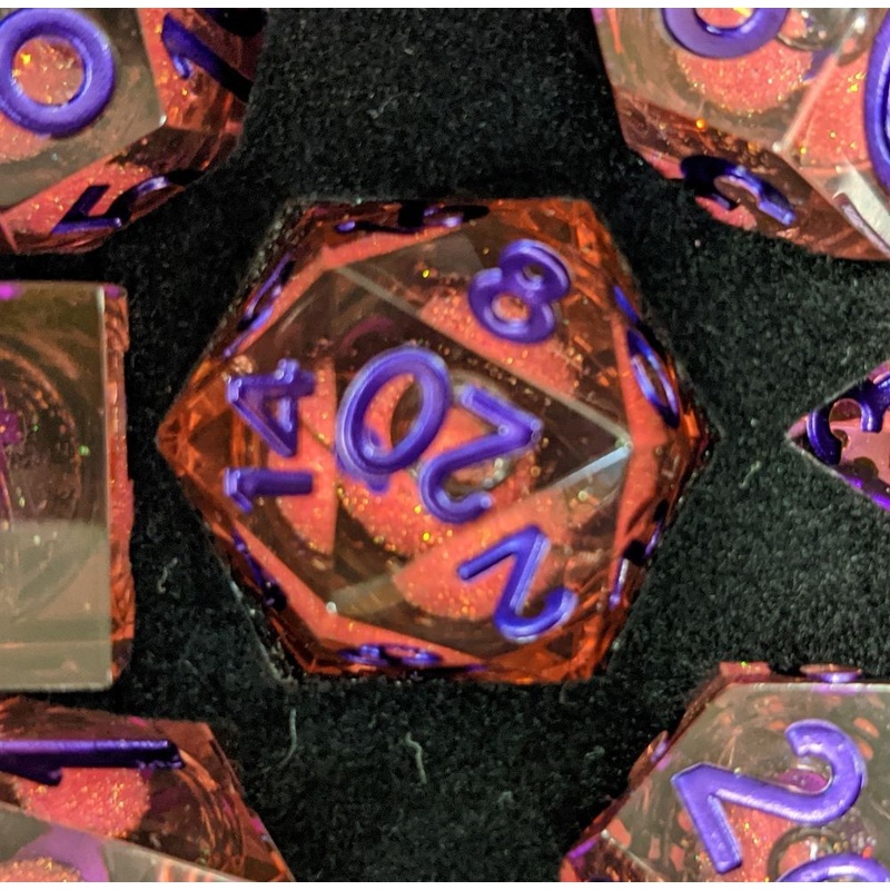 Metallic Dice Games Elixir Dice Single Liquid Core D20 – Pink/Purple